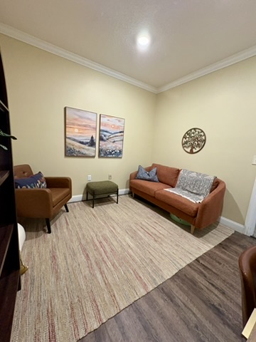 Middle office - no windows